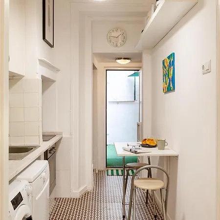 Apartment Campolide Urban Living *